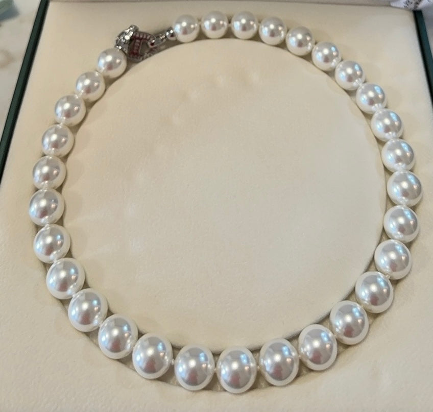 Faye7–8mm Round Pearl Necklace